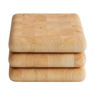 019 Syy Chopping Board skärbräda - Paraffinoljad furu, medium 26x35x5 cm - Vaarnii