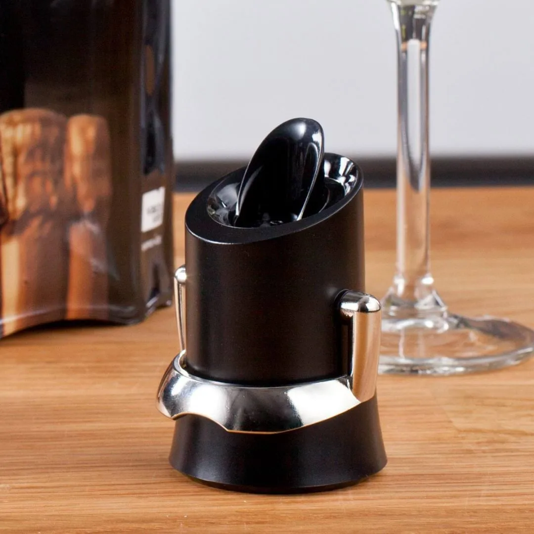 Vacuvin champagneförslutare och serverare, Svart Vacuvin