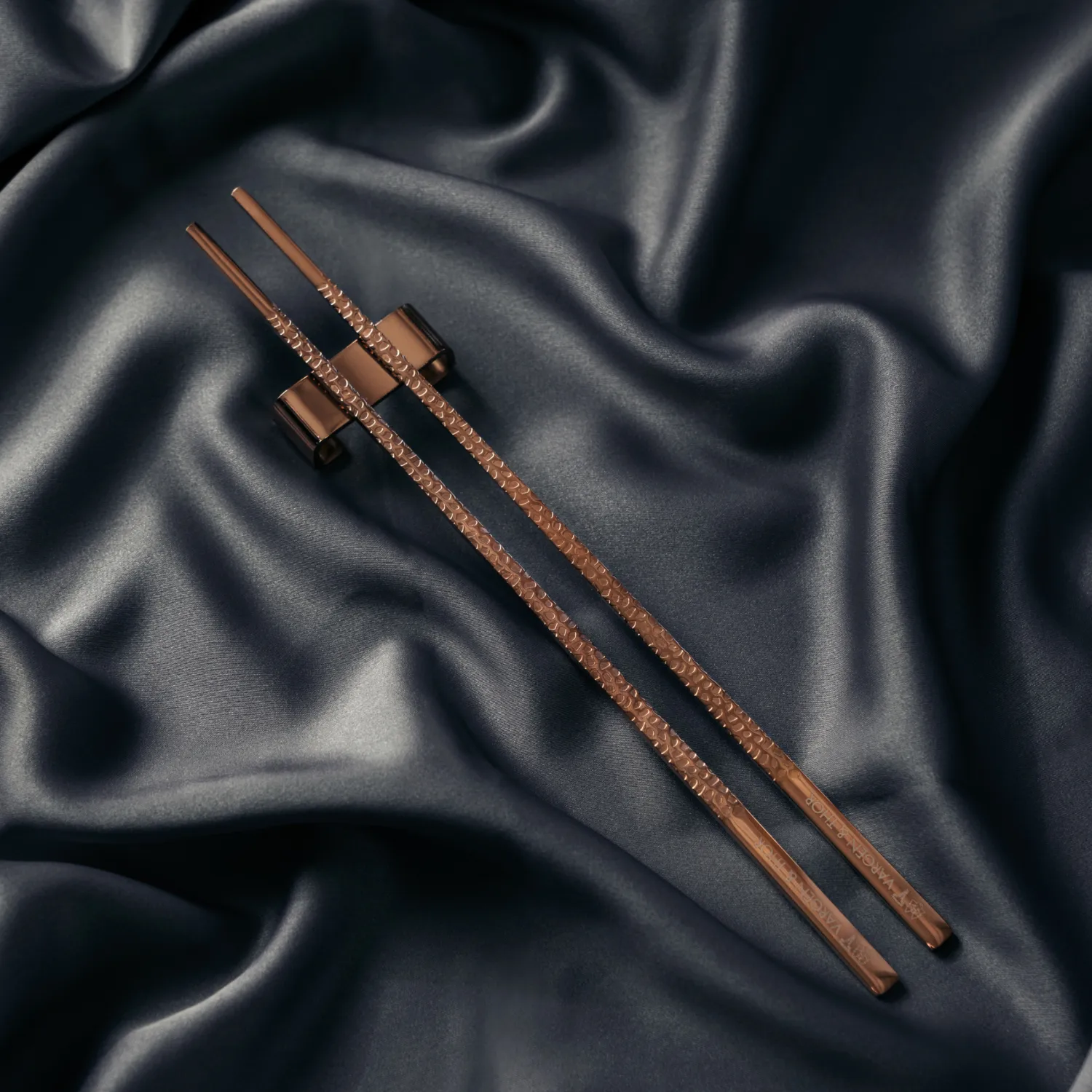 Kito Chopsticks ätpinnar 4-pack, Koppar Vargen & Thor
