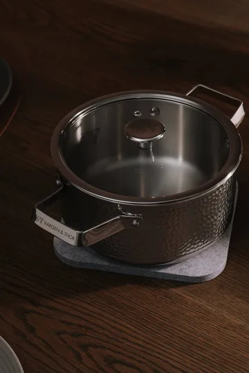 Kroma Bark gryta - Polerat stål, 2,8 L - Vargen & Thor