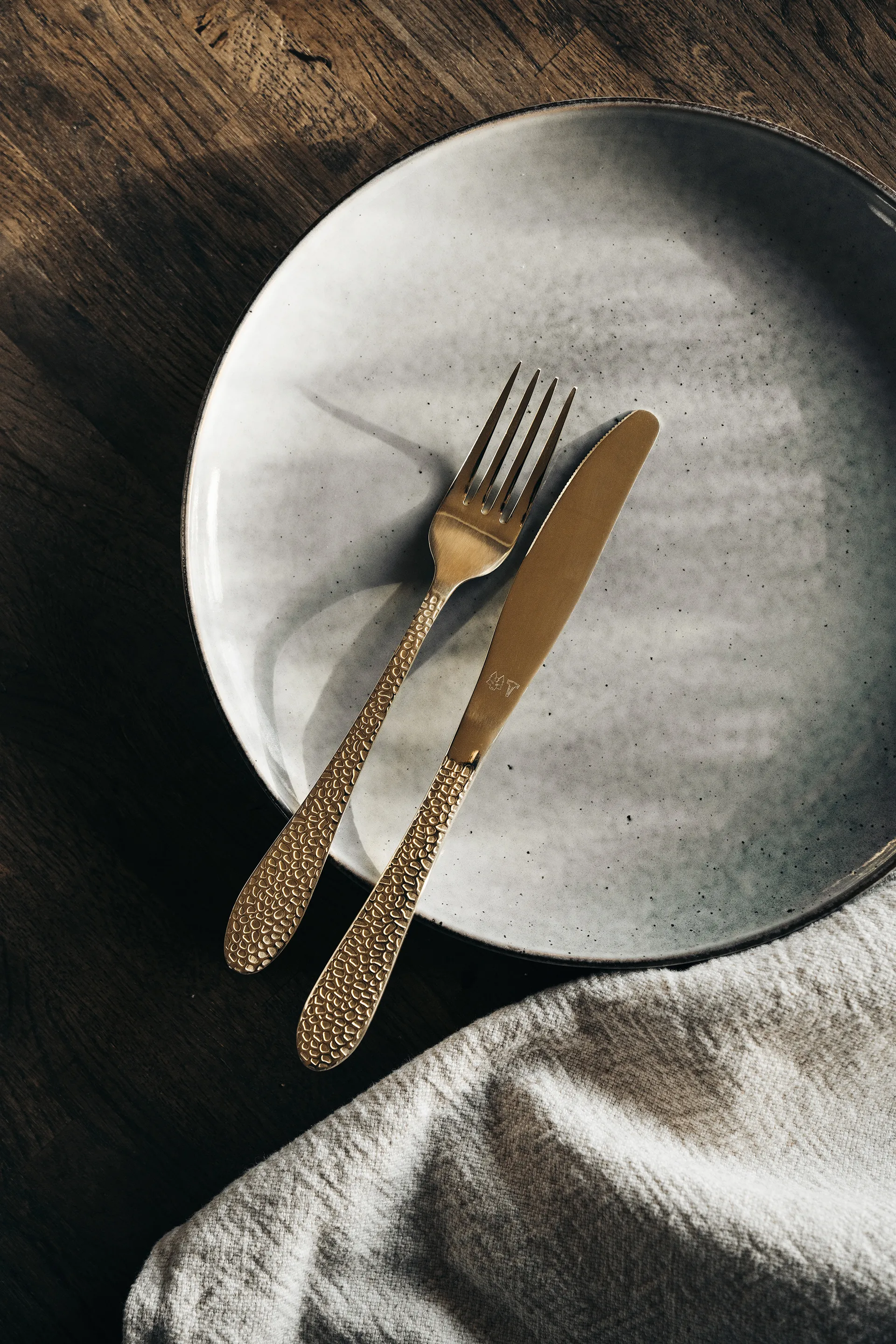 Vargen & Thor bestickset 16 delar, Aura, cava Vargen & Thor