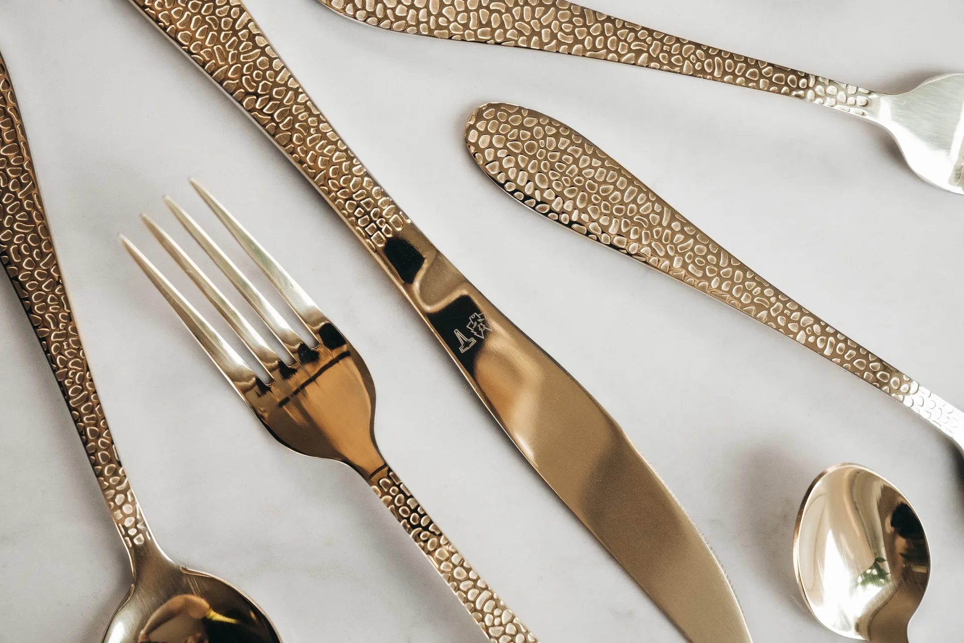 Vargen & Thor bestickset 16 delar, Aura, cava Vargen & Thor