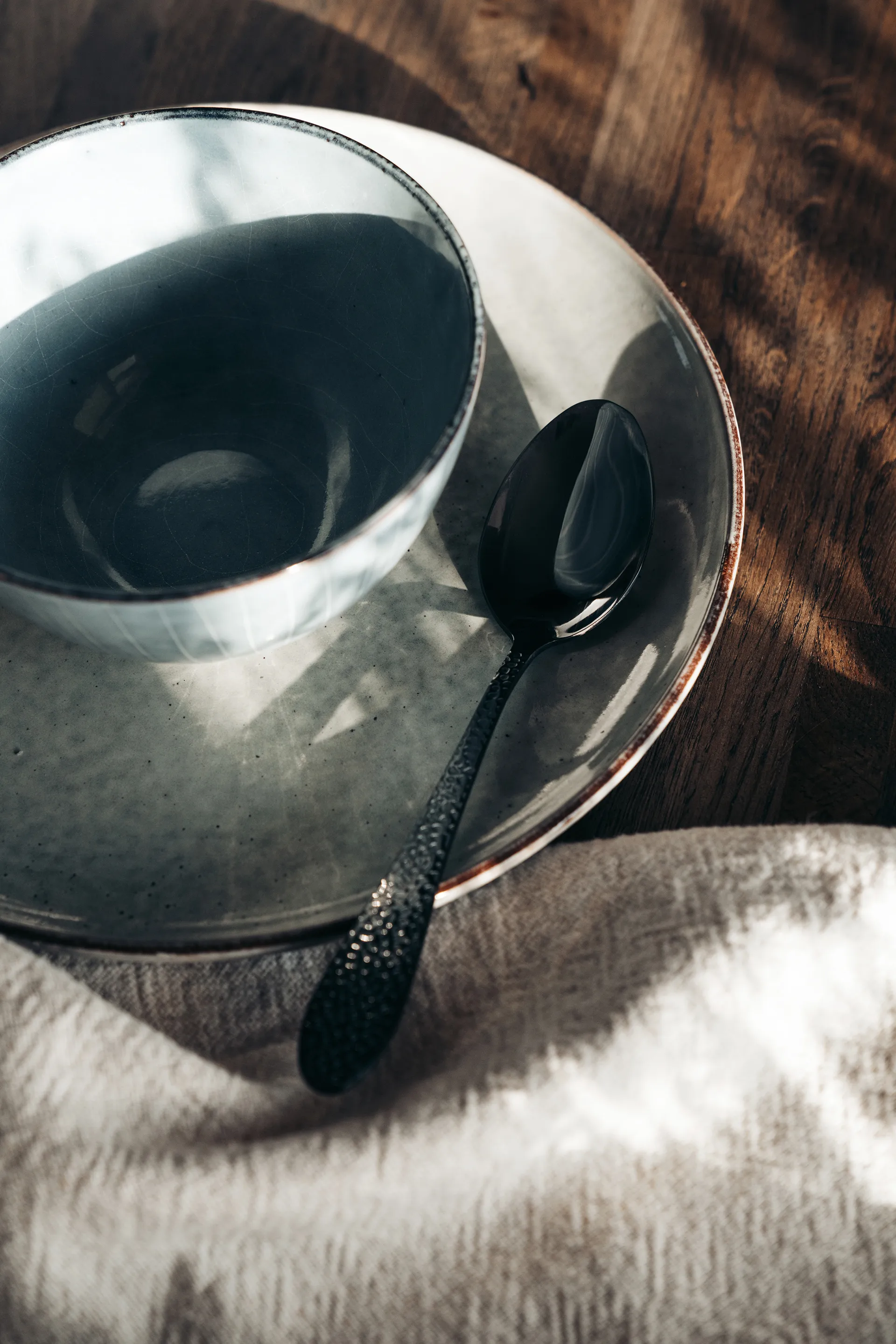 Vargen & Thor bestickset 16 delar, Onyx, svart Vargen & Thor