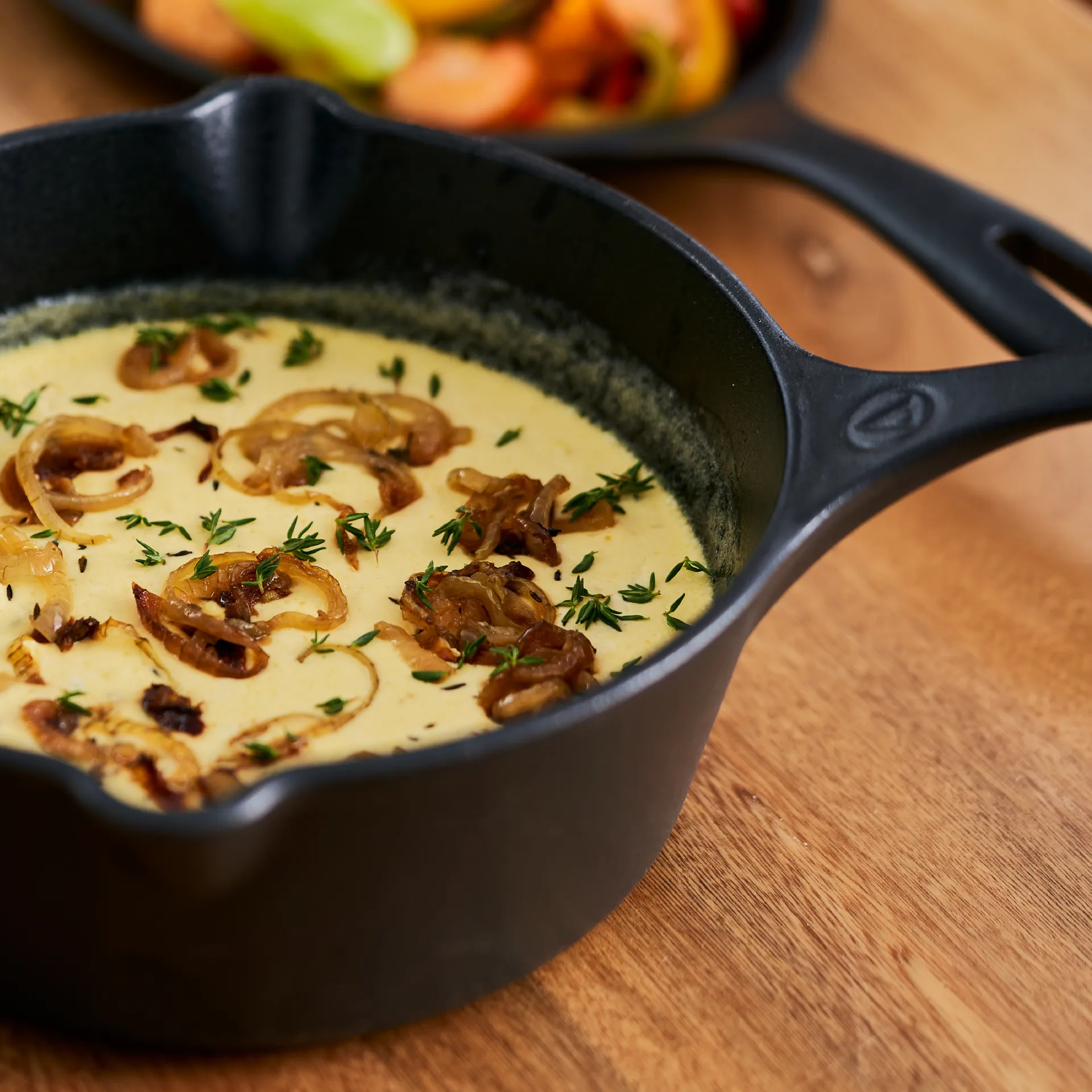 Gjutjärnskastrull Ø22 cm, Mattsvart Victoria