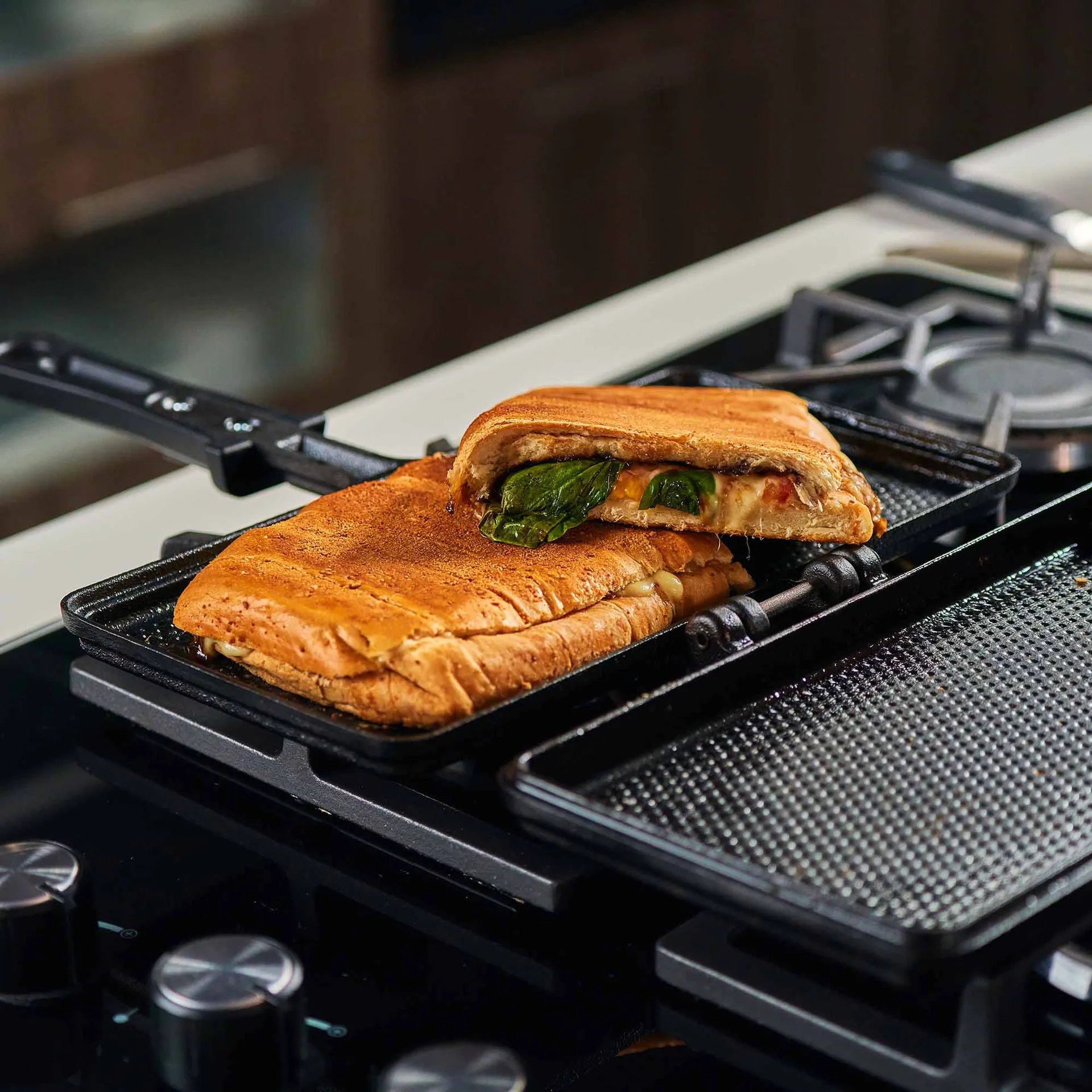Victoria sandwich maker & paninipress pre-seasoned, 34,8x27 cm Victoria