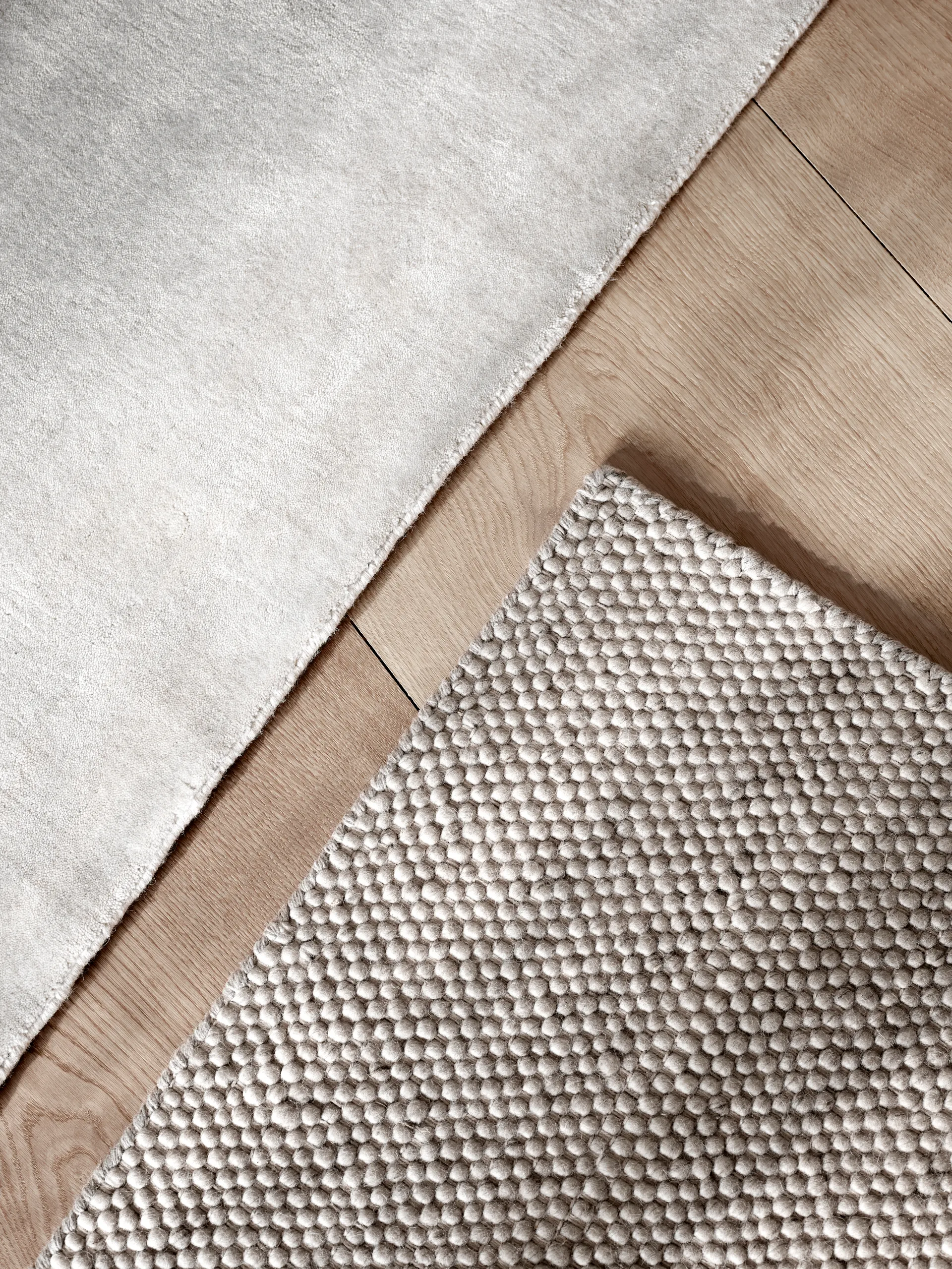 Vipp143 ullmatta 200x300 cm, Dark beige Vipp