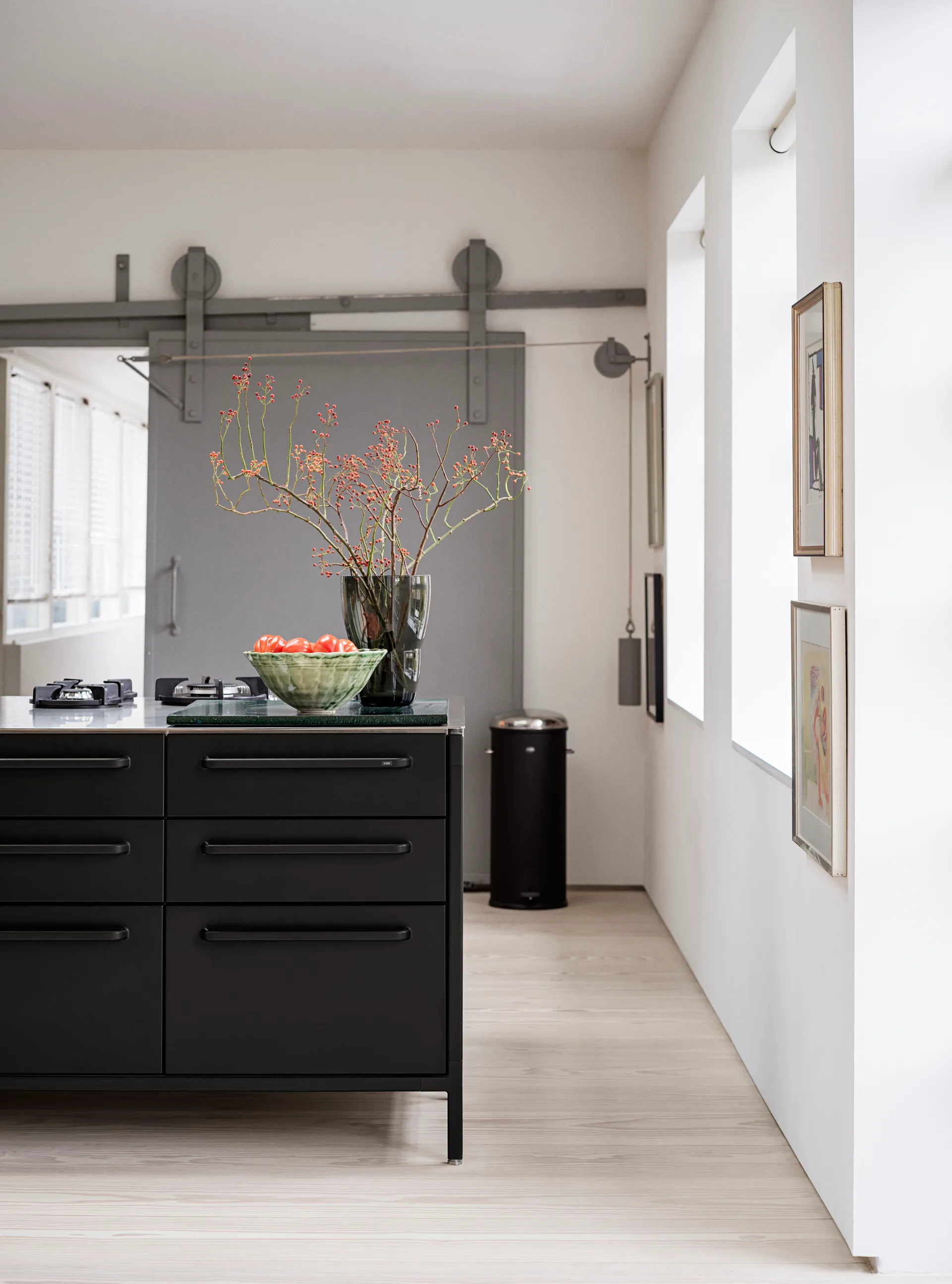 Vipp248 vas glas 29,8 cm, Smoked grey Vipp