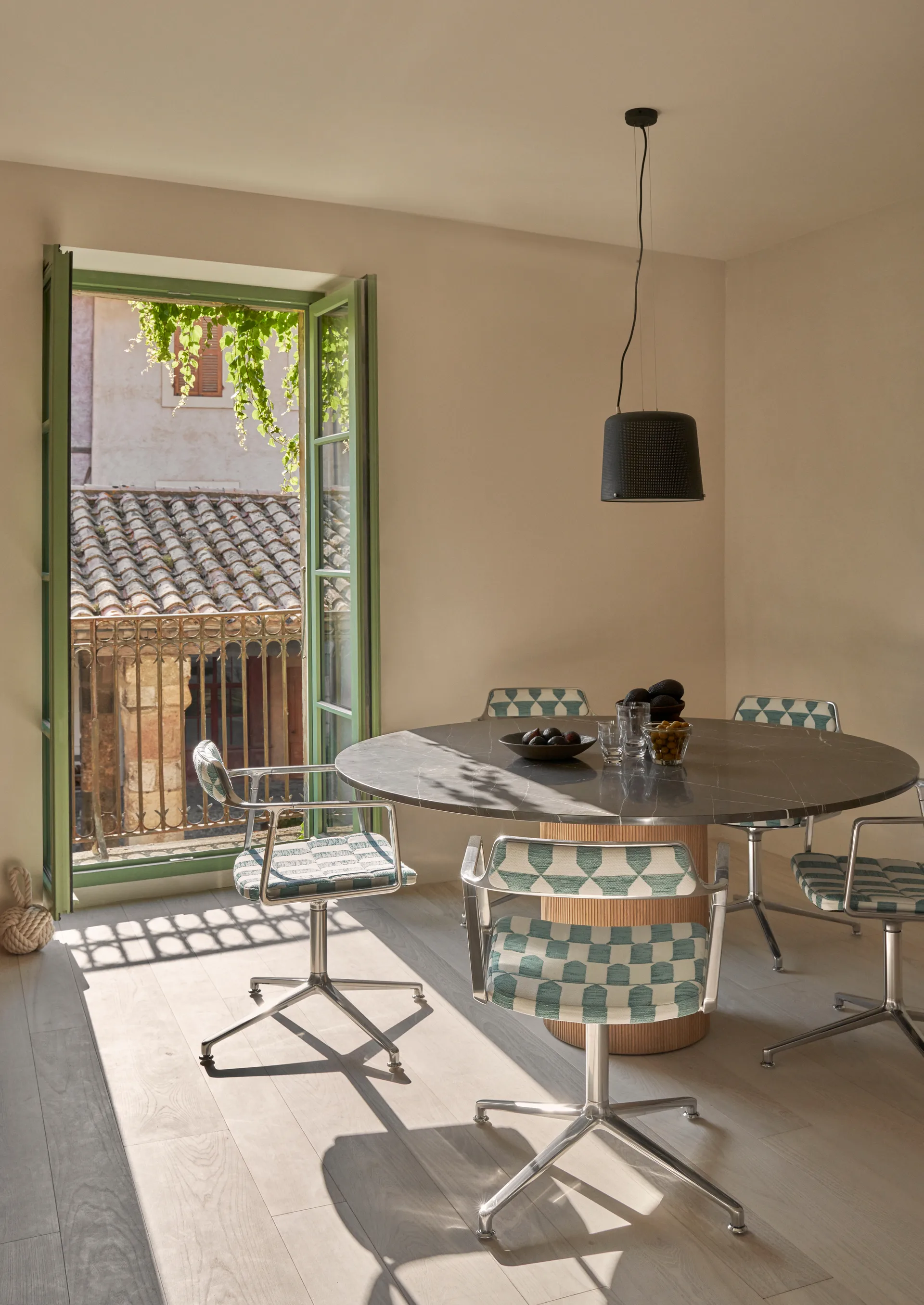 Vipp452 Swivel kontorsstol Guesthouse Edition, Lagrasse France-pol. aluminium Vipp