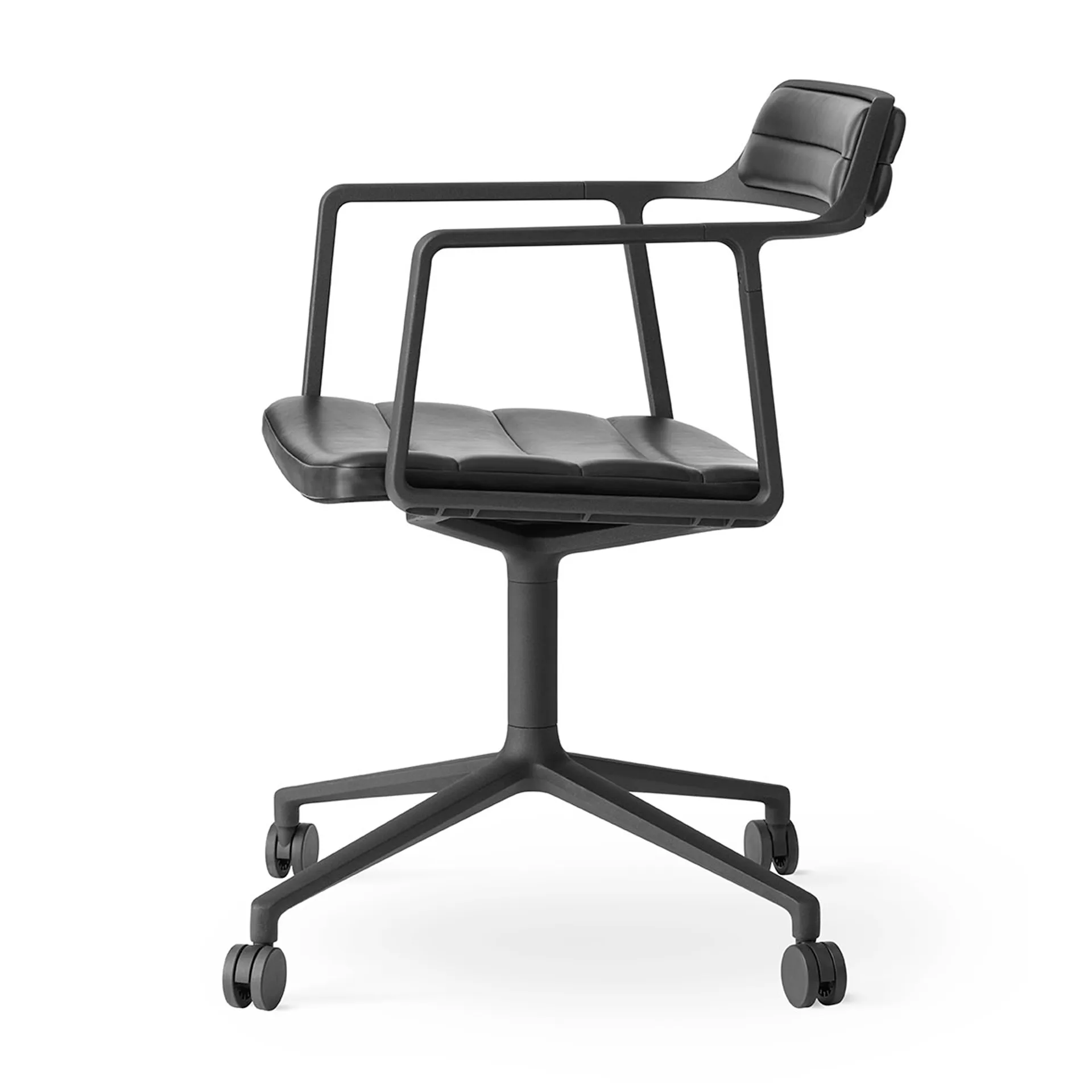 Vipp452 Swivel kontorsstol med hjul, Black aluminium-black leather Vipp