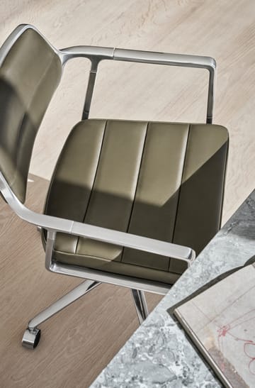 Vipp453+ Swivel kontorsstol med hjul - Pol. aluminium-bosco green - Vipp