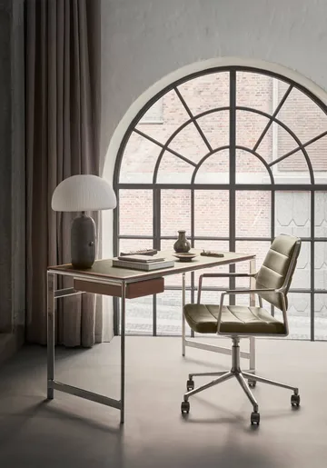 Vipp455+ Swivel chair kontorsstol med hjul - Bosco leather green-polished aluminium - Vipp