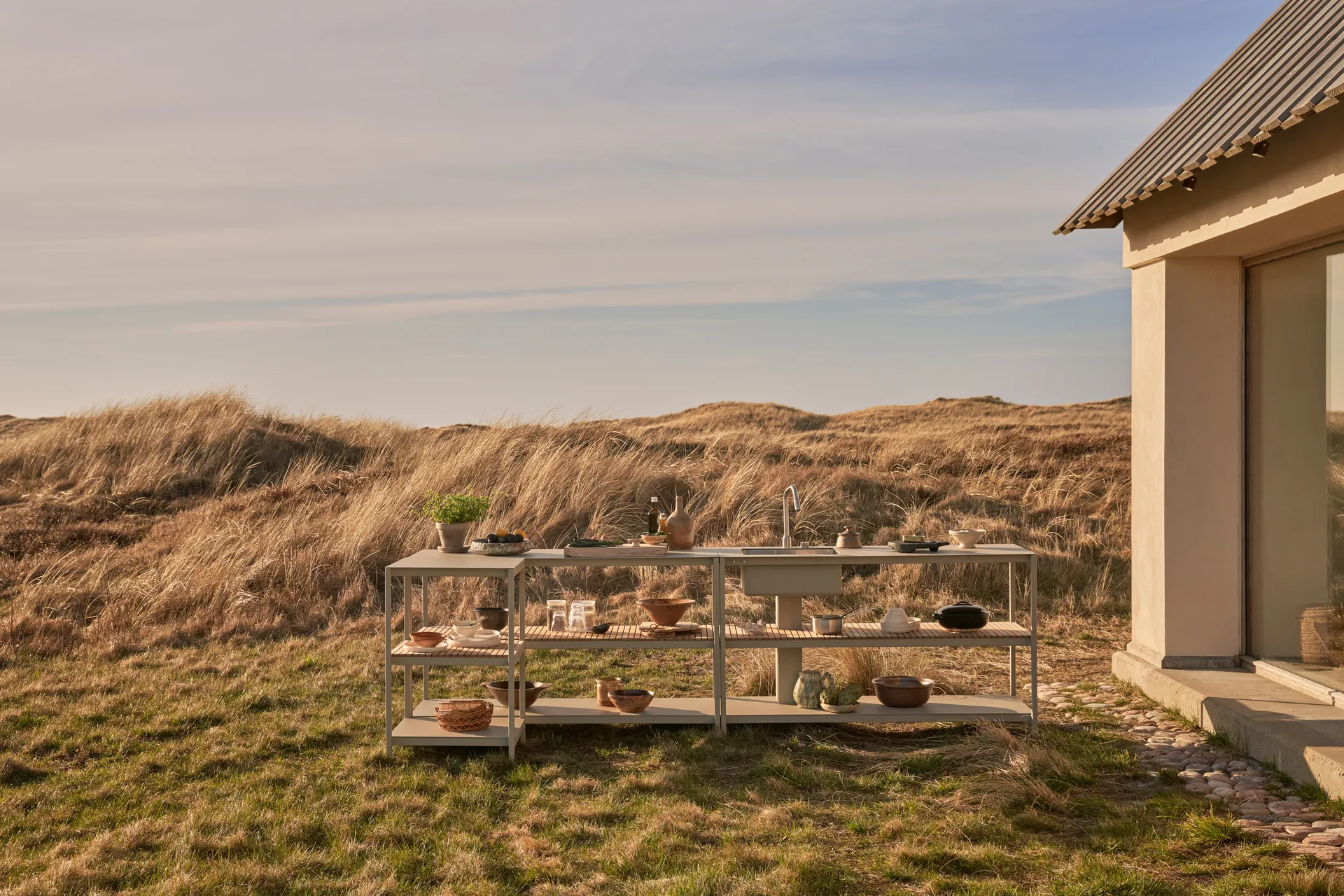 Vipp741 Open-Air köksmodul large, Warm grey, 154x59x93 cm Vipp