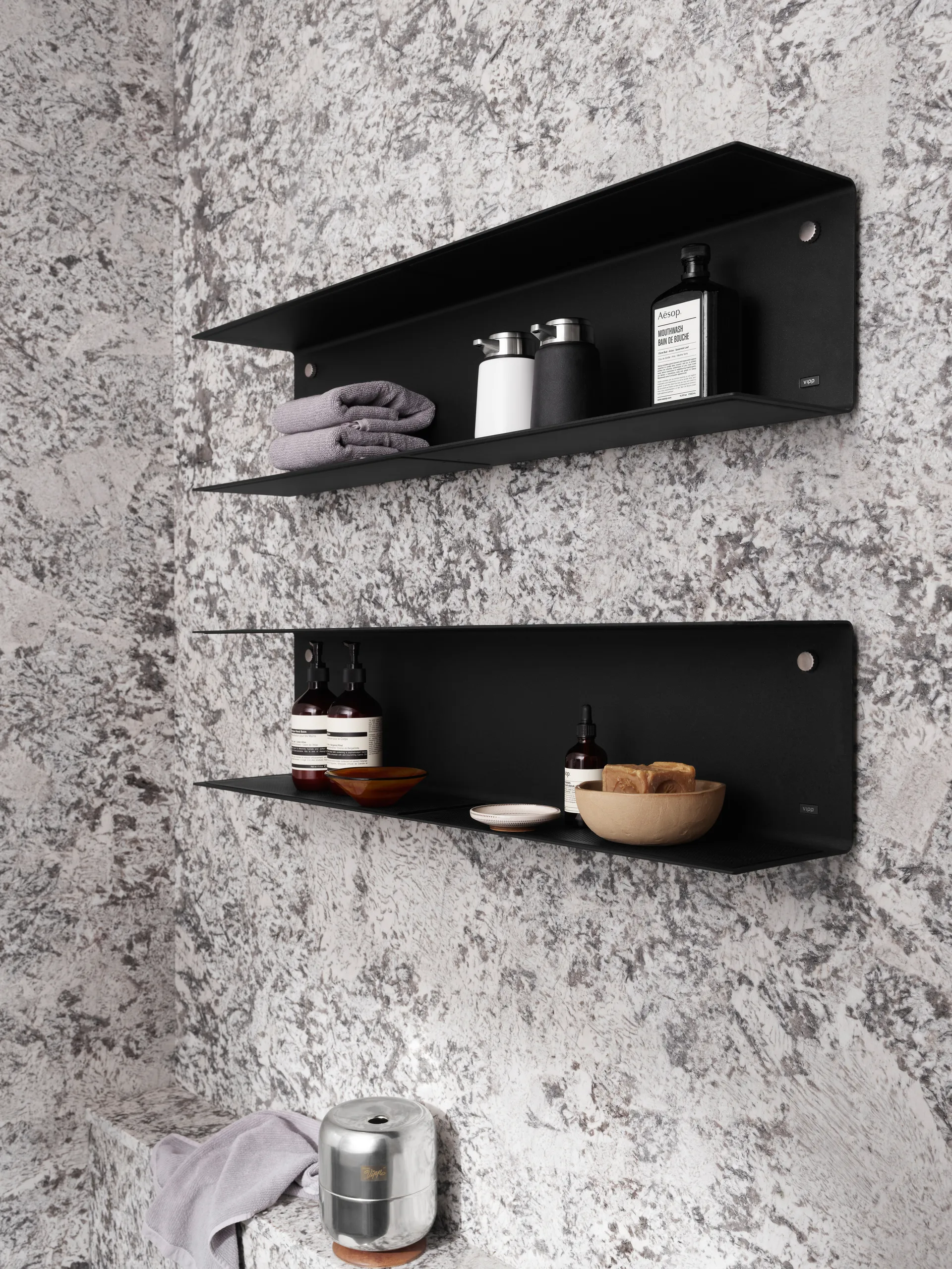 Vipp922 vägghylla large 100 cm, White Vipp