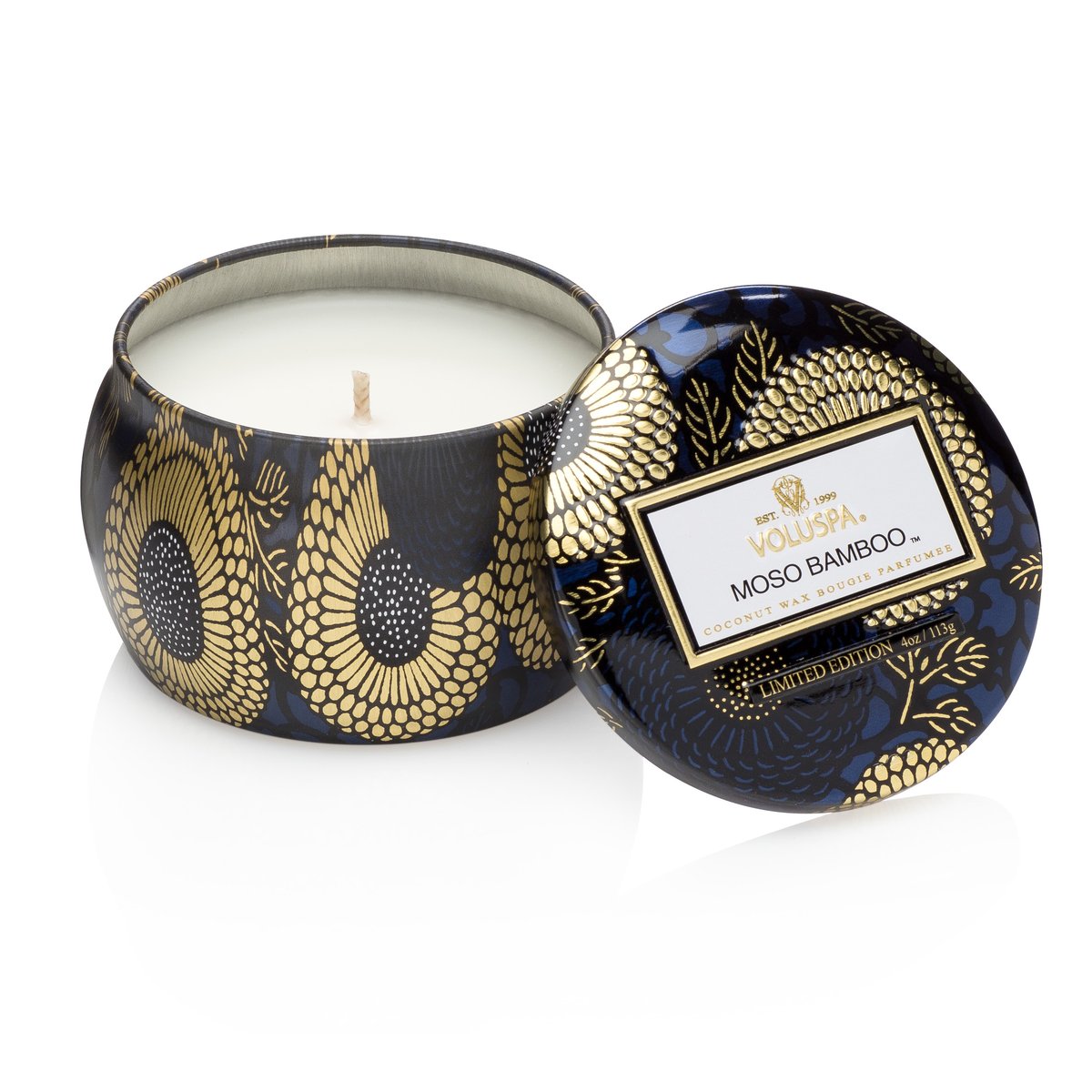 Voluspa Decorative tin ljus 25 timmar Moso Bamboo | Skandinavisk Design | Doftljus & Doftpinnar | Guldfärgad