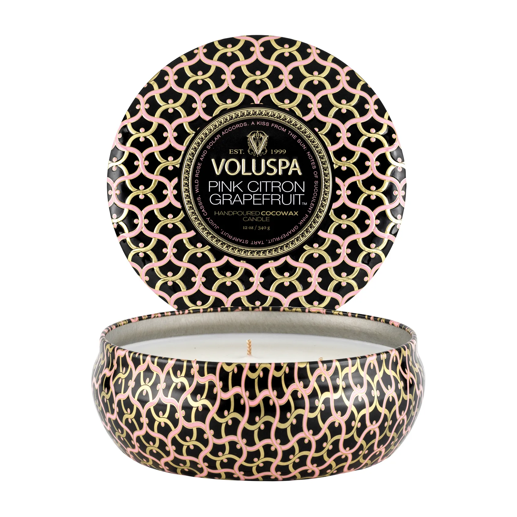 Maison Noir 3-wick Tin doftljus 40 timmar, Pink Citron Grapefruit Voluspa