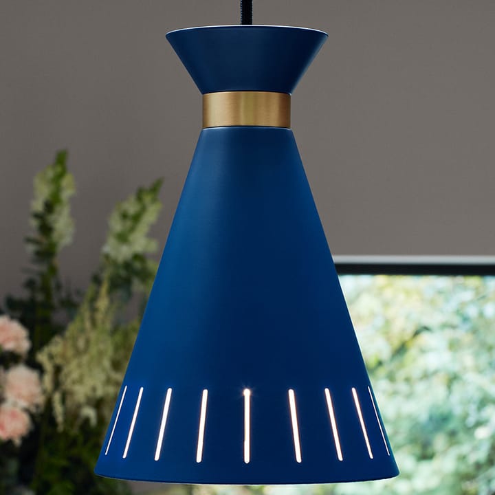 Cone pendel, warm white Warm Nordic