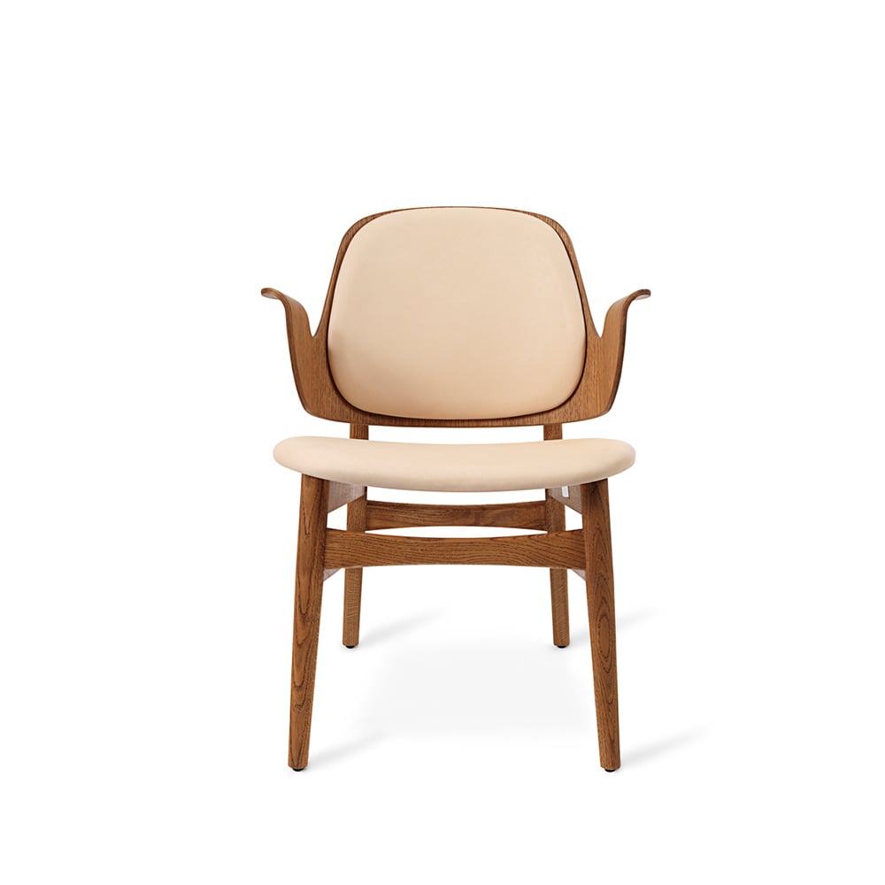 Warm Nordic Gesture loungestol läder vegetal 90 natur, teakoljat ekstativ, sits i latte