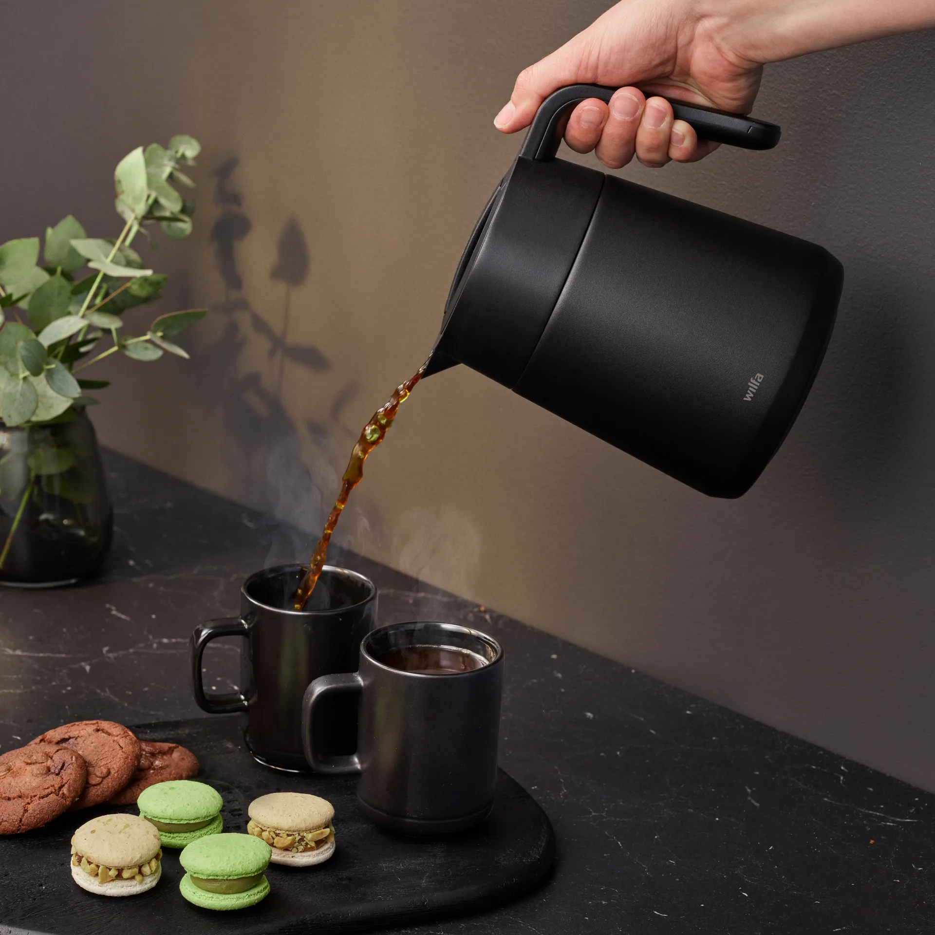 CM9B-T125 performance thermo kaffebryggare 1,25 L, Svart Wilfa