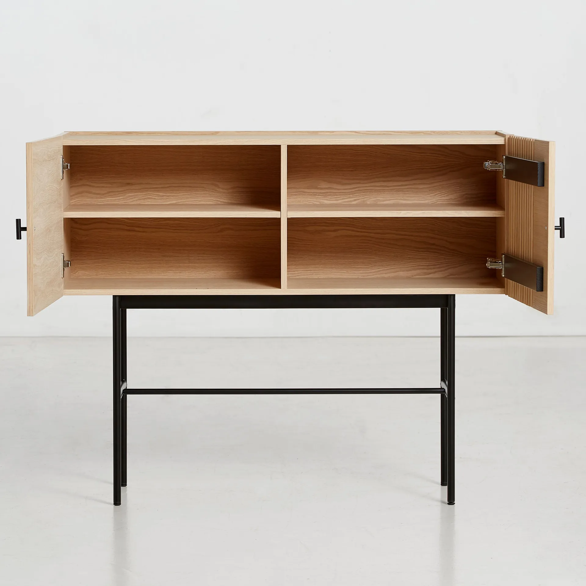 Array sidobord, 120cm, vitpigmenterad ek Woud