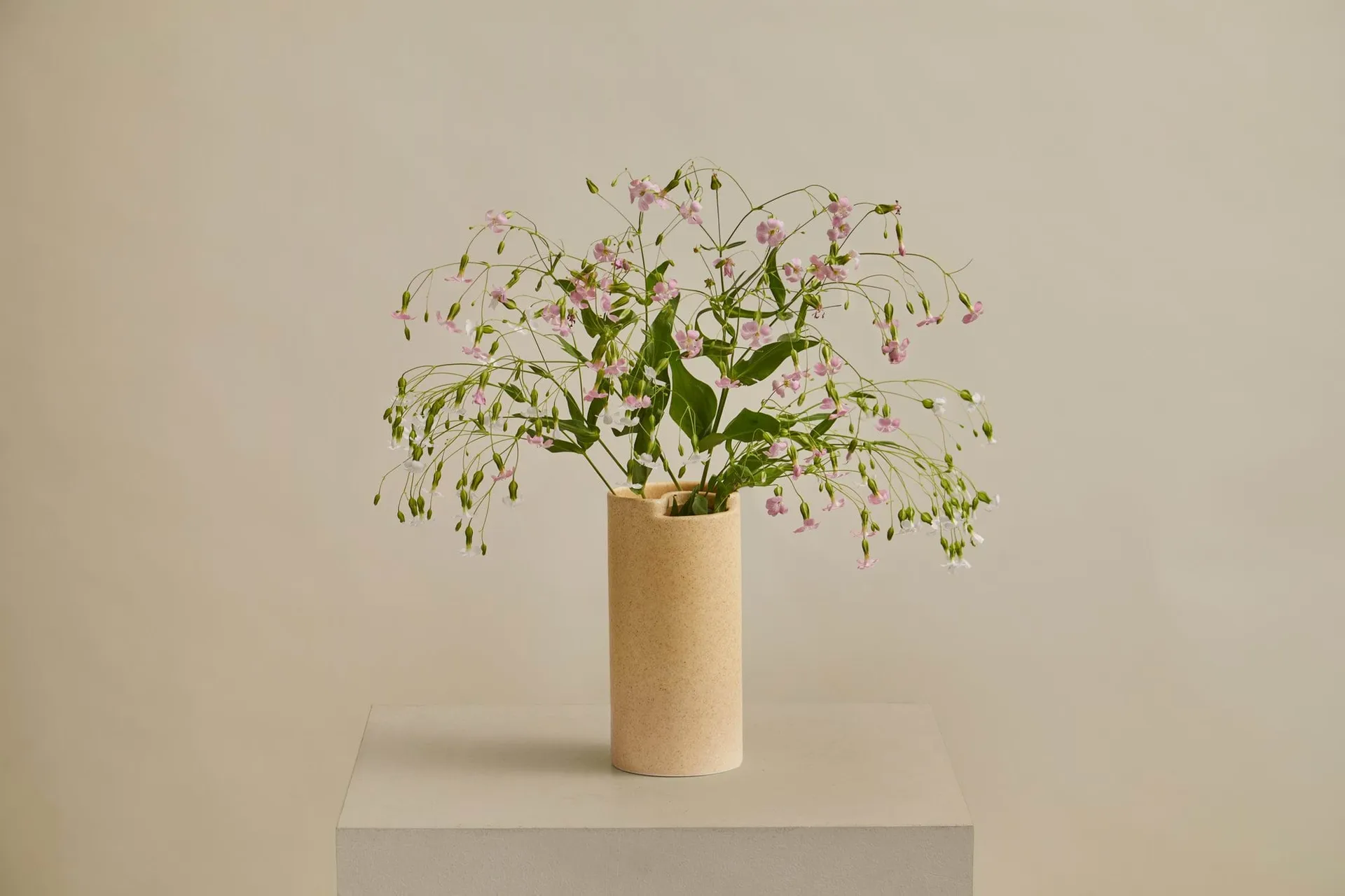 Flowr vase, 21,5 cm Woud Flowr vase, 21,5 cm Woud