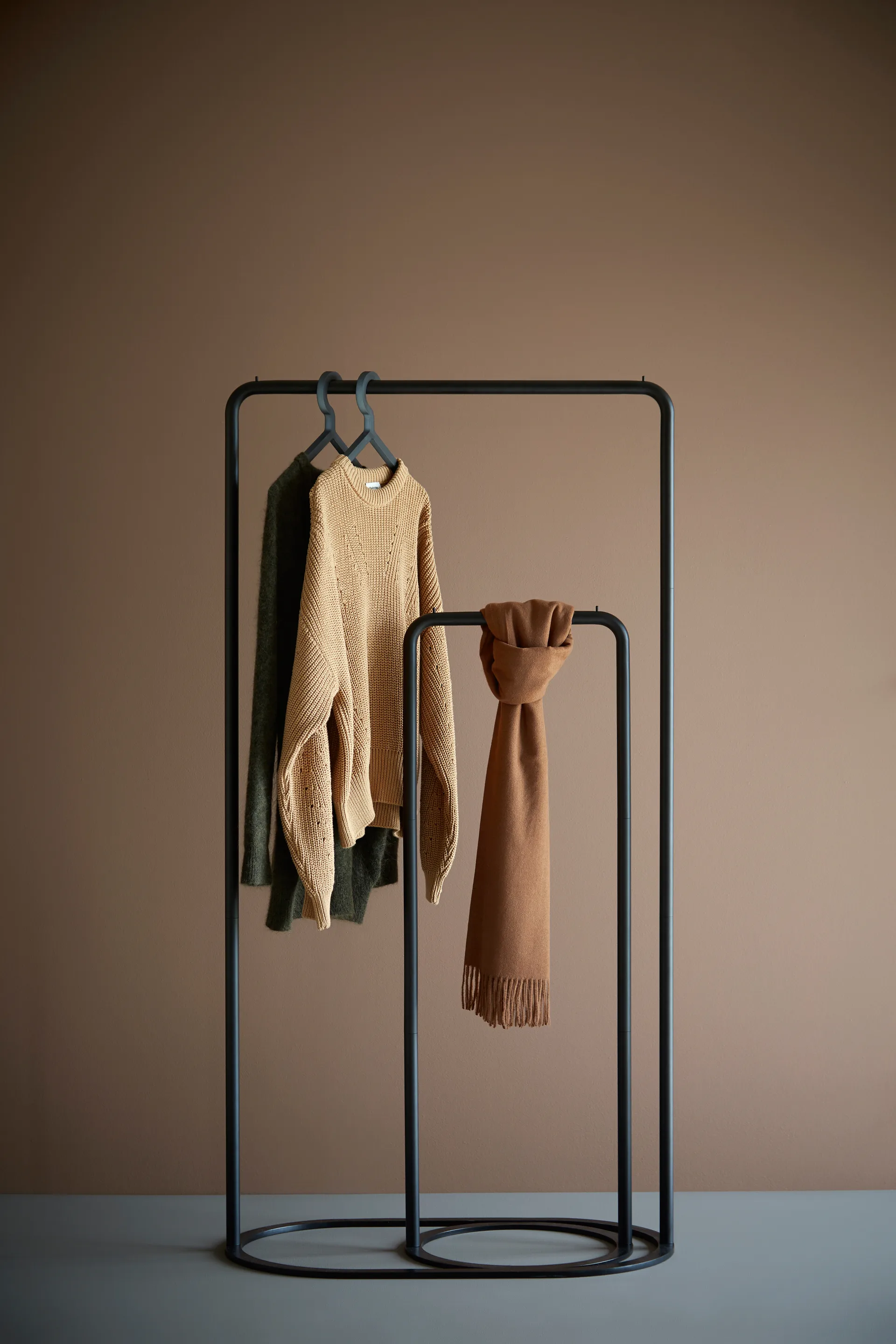 O&O klädhängare, Stor Woud