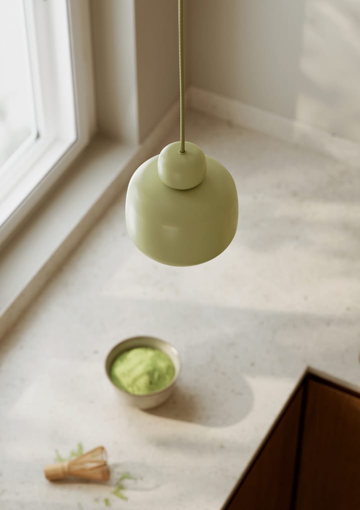 Stone taklampa small, Matcha green Woud