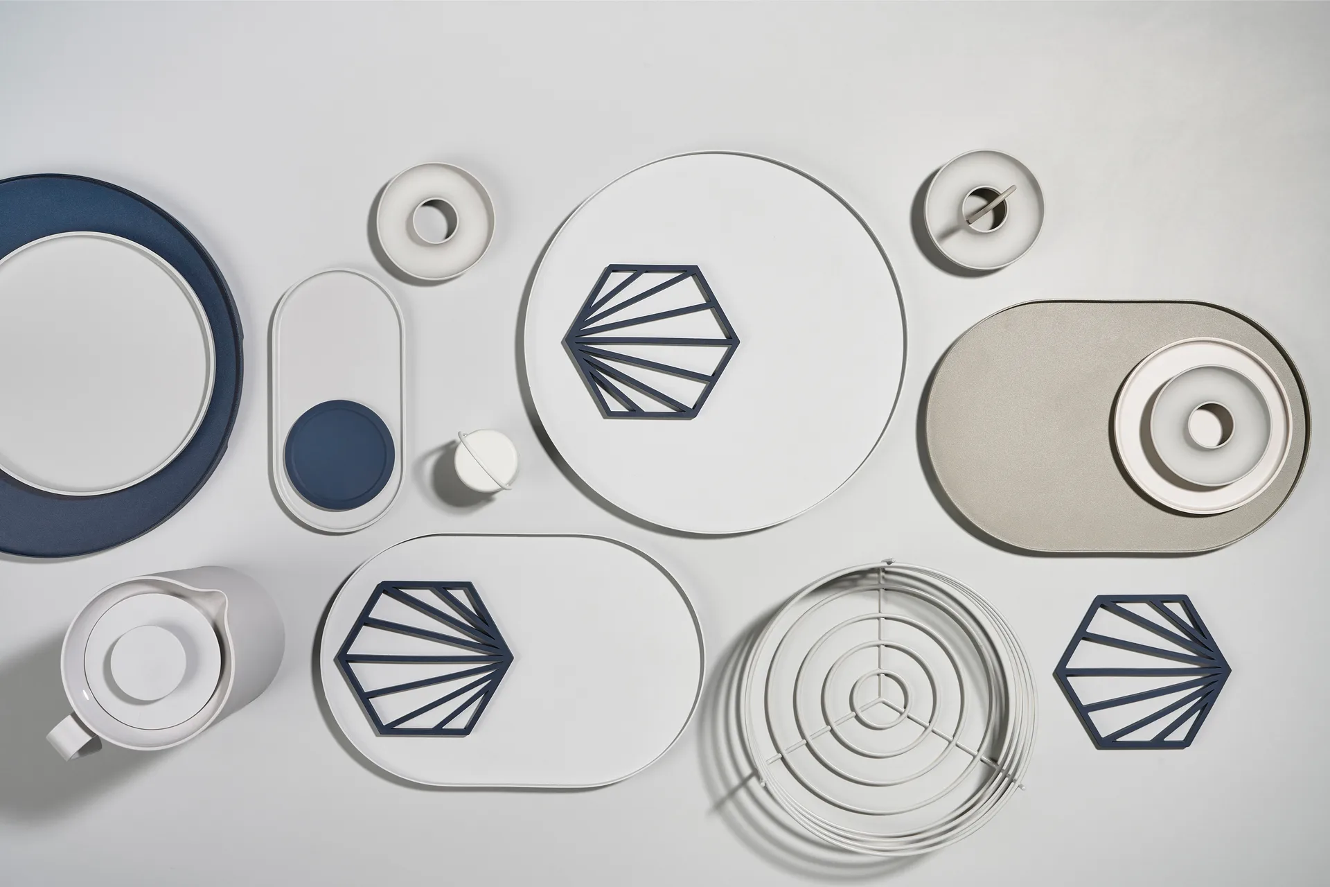 Singles bricka Ø35 cm, Warm Grey Zone Denmark