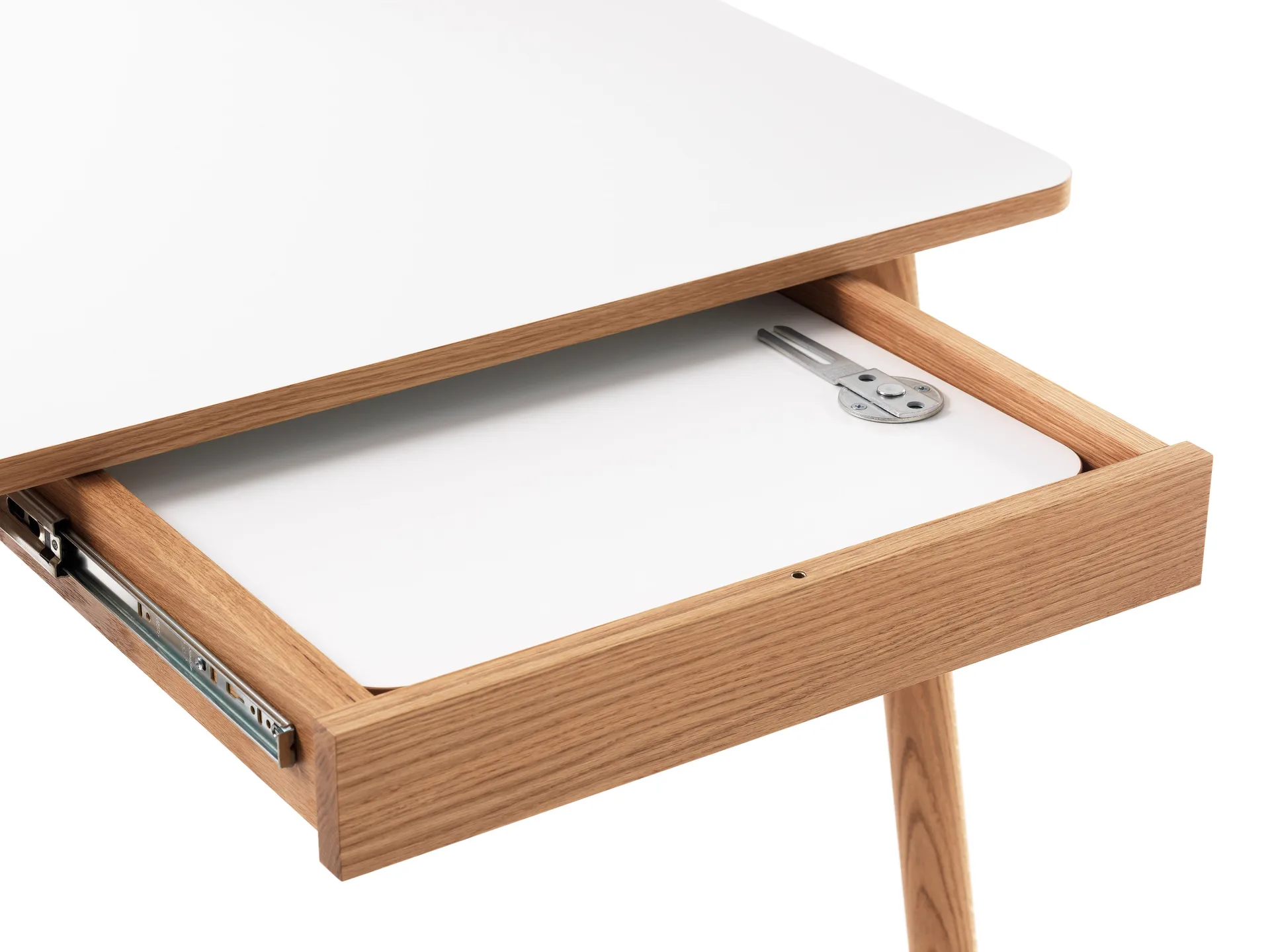 Dino+ matbord med tilläggsskiva, vit, ekstativ, 2st tilläggsskivor Zweed