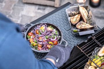 Zwilling BBQ+ non slip silkonmatta 45x31 cm - Grå - Zwilling