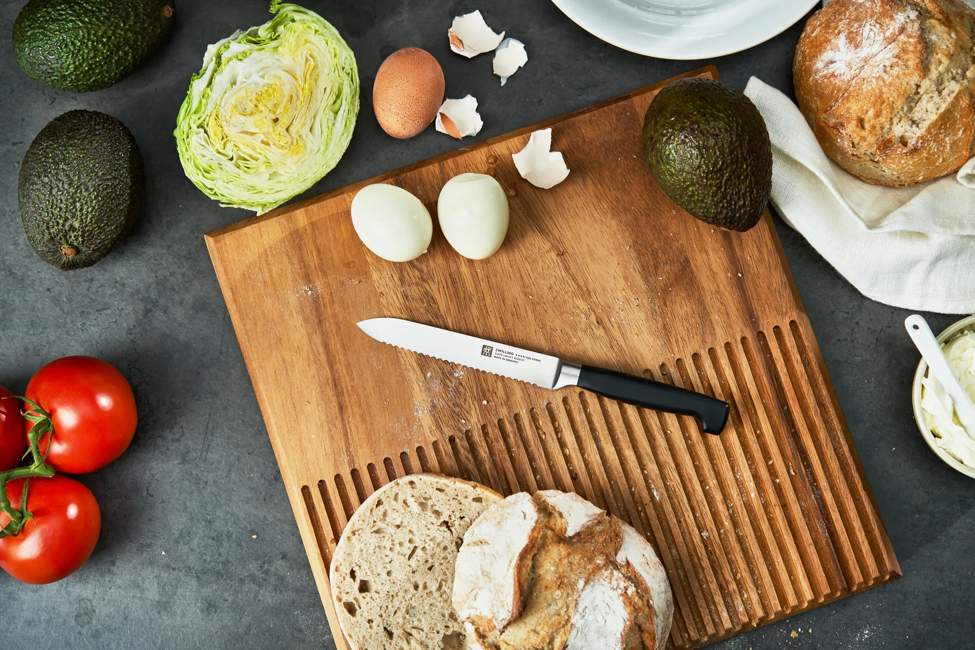 Zwilling Four star tandad allkniv 13 cm, Svart-rostfritt stål Zwilling