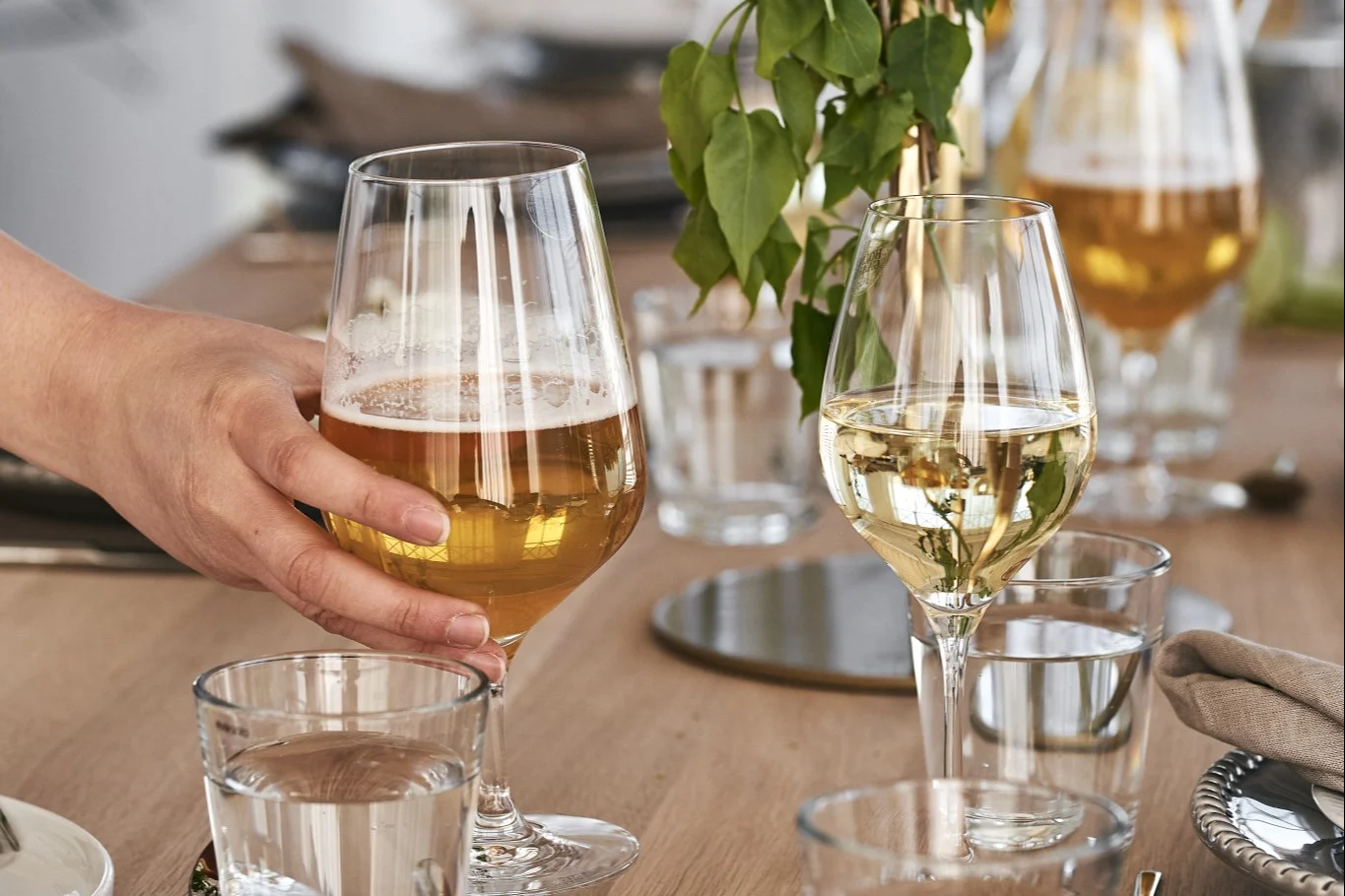 Från Orrefors Beer Collection finns ölglas för olika typer av öl, som IPA, Lager och Pilsner.