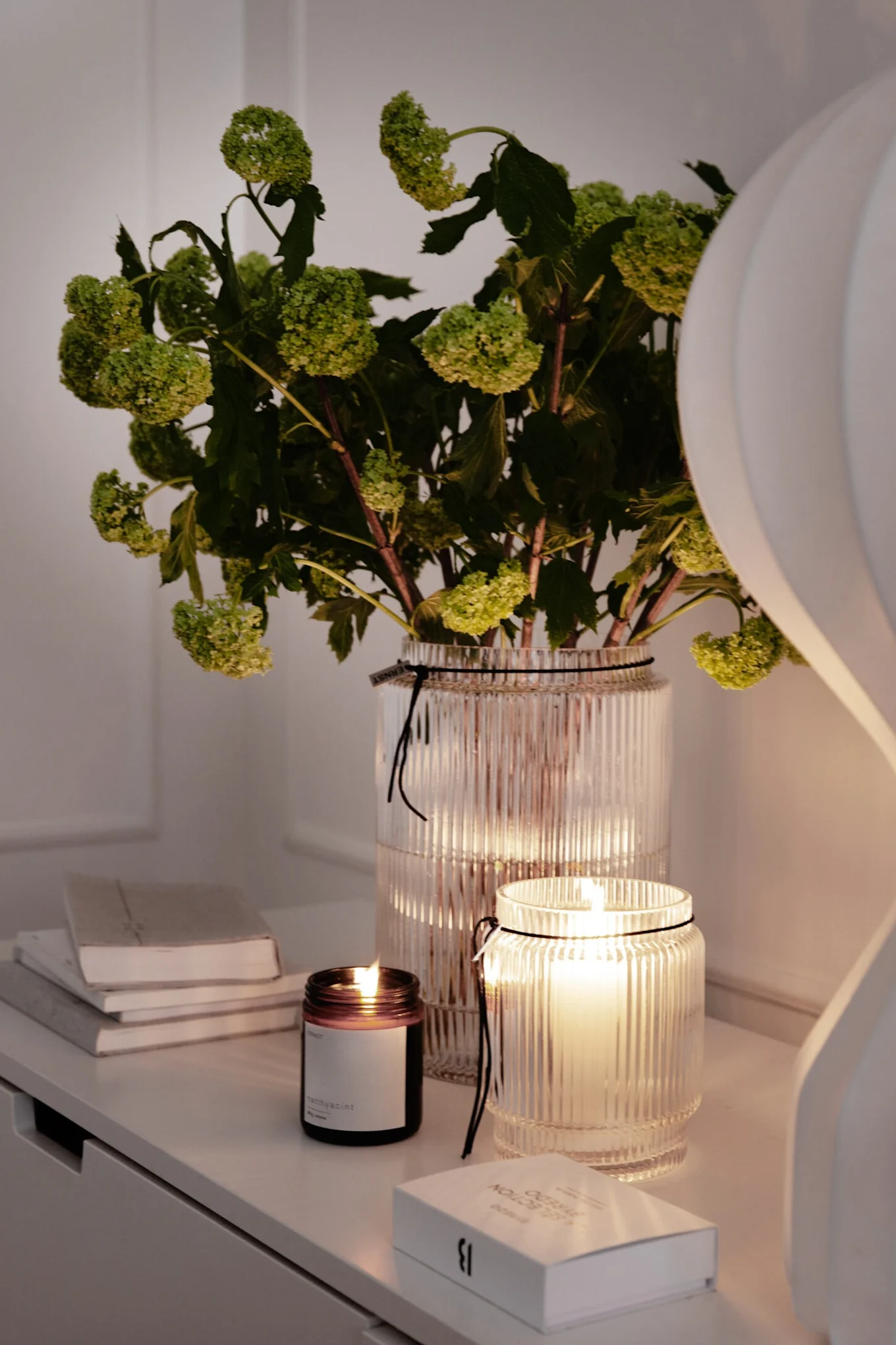 Tips på inredning i räfflat glas