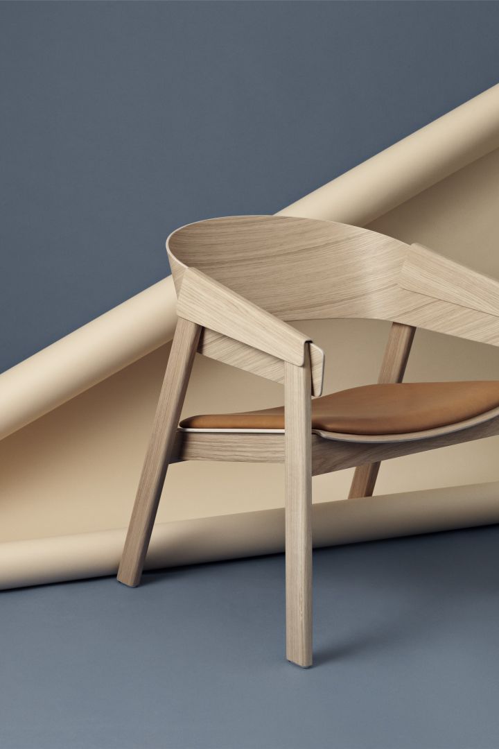 Cover lounge-stol från Muuto med design Thomas Bentzen.