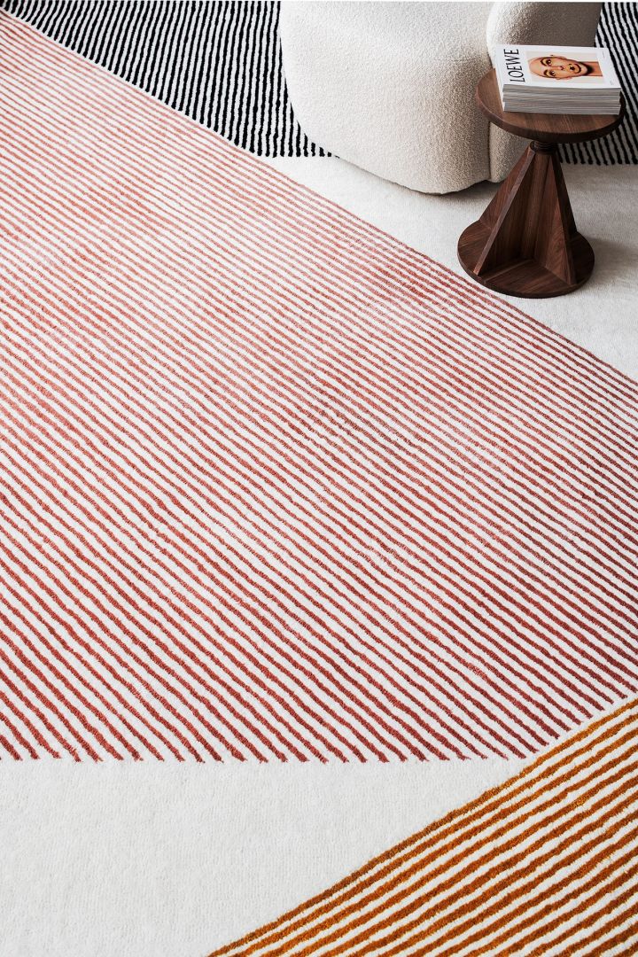 NJRD matta rectangles i rosa, vit och orange. 