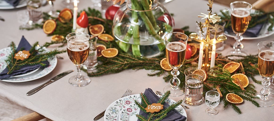 Uppdukat för en sagolik julmiddag med Swedish Grace Winter