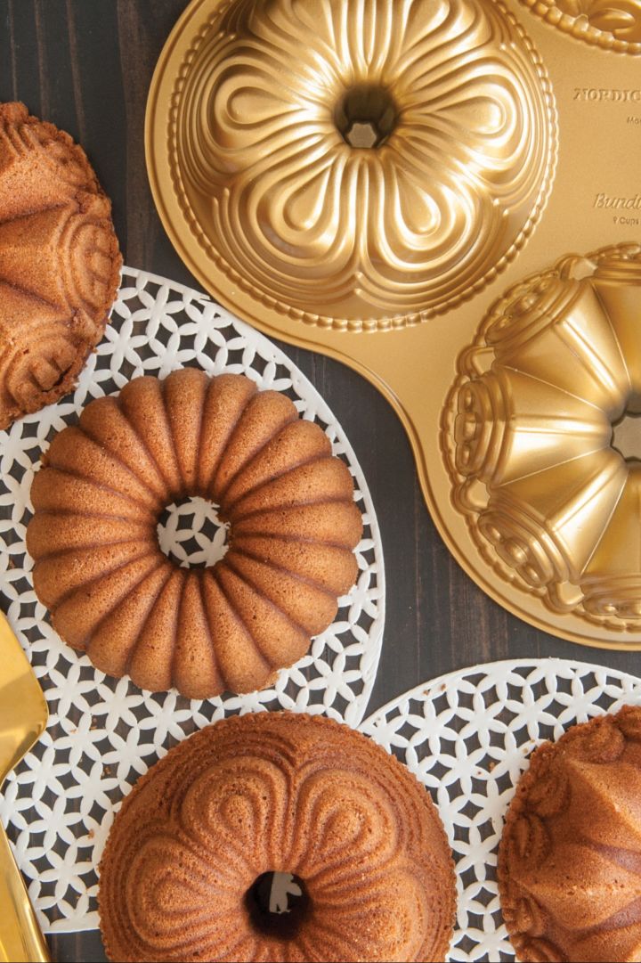 Nordic Ware bakform ger söta mjuka kakor med vackra motiv.