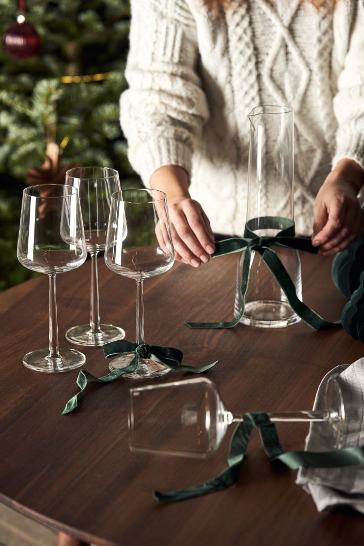 Tips på julklappar - Iittala rödvinsglas är en klassisk julklapp för mamma, pappa och syskon. 